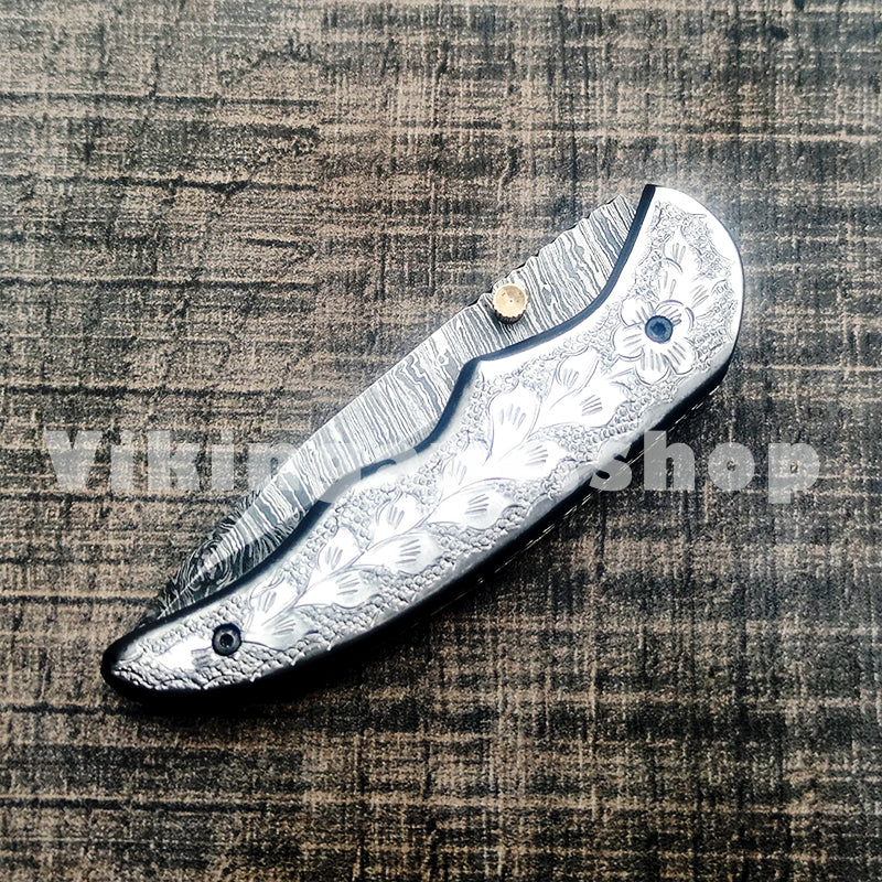 pocket knife