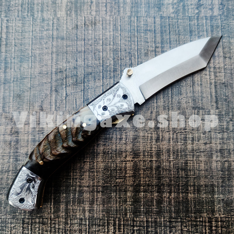 pocket knife