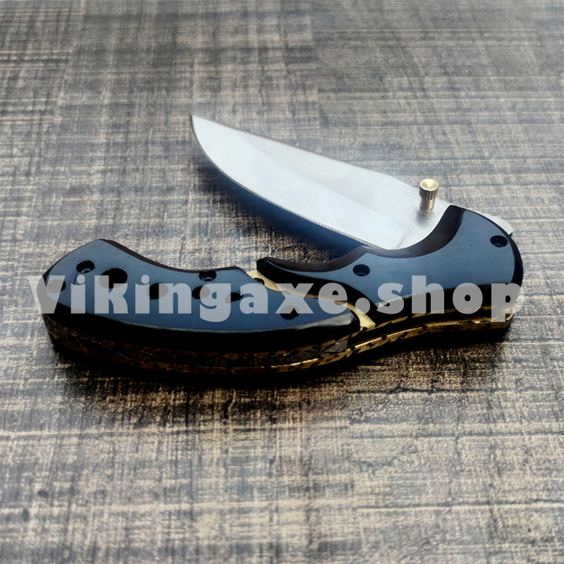 pocket knife