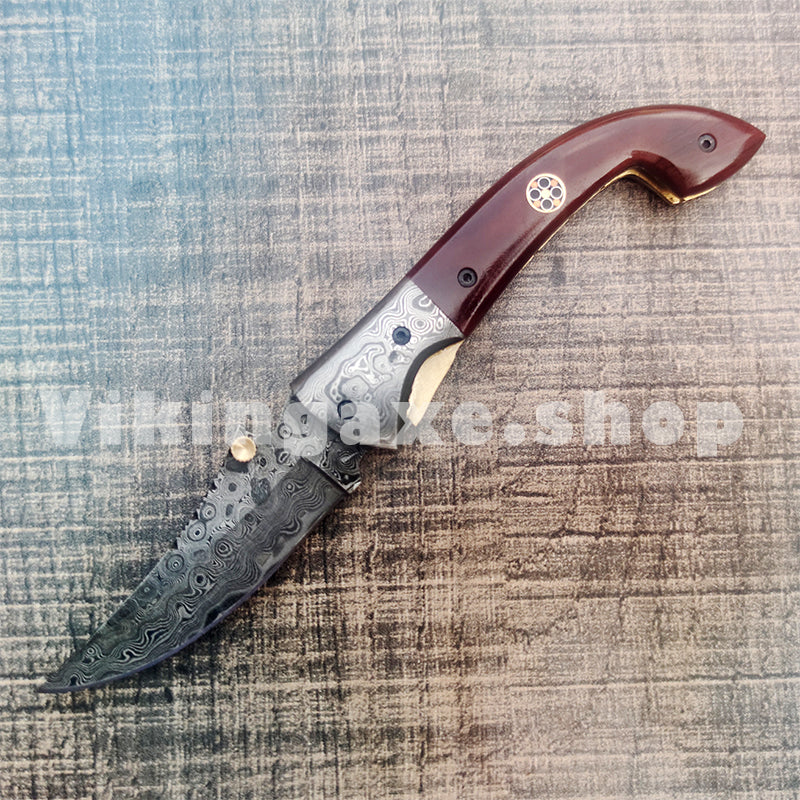 pocket knife