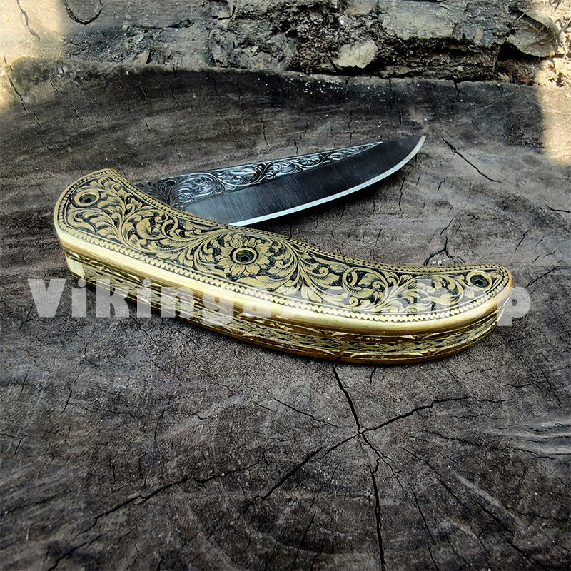 pocket knife