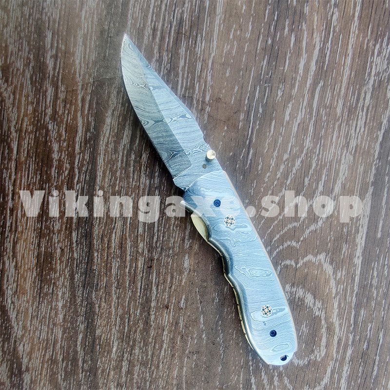 pocket knife