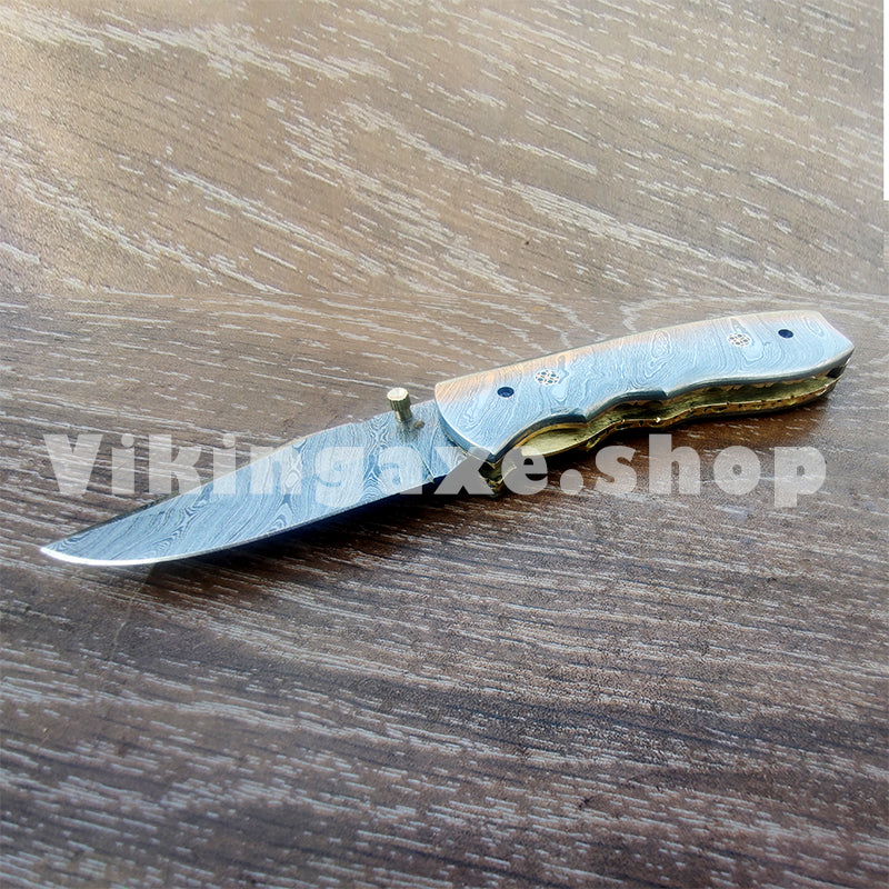 pocket knife