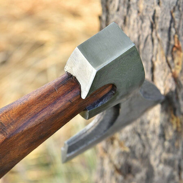 throwing axes