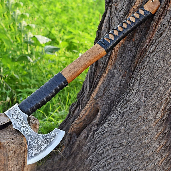 throwing axes