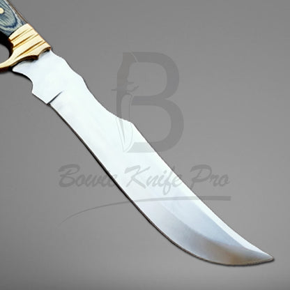 Custom Hunting Knife Stainless Steel Blade Finger Hole Brass Guard Wood Handle With Knife Sheath VK-212