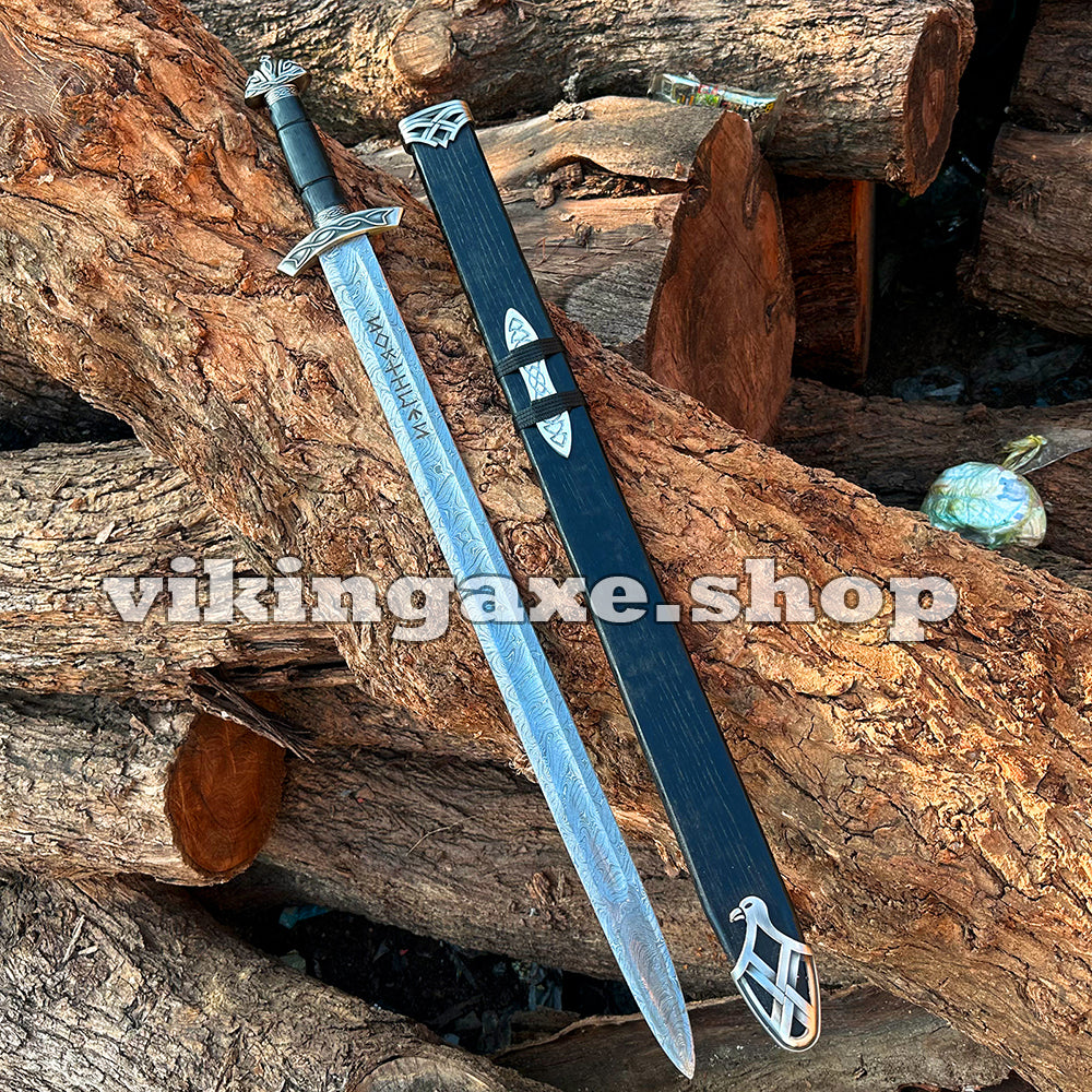 Custom Sword Replica Viking Sword Damascus Steel Sword With Scabbard